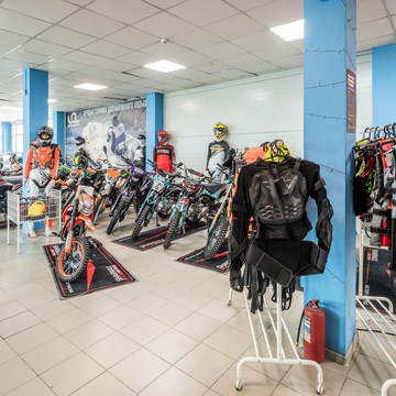 Шоу-рум водно-моторной техники GlobalDrive фото 2