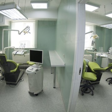 Стоматологическая клиника Корона Дентал в Юбилейном микрорайоне фото 3
