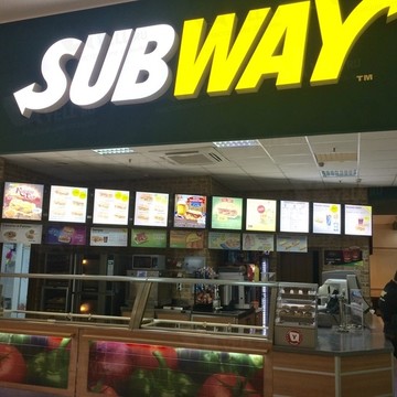 Ресторан быстрого питания Subway в Дзержинском районе фото 1