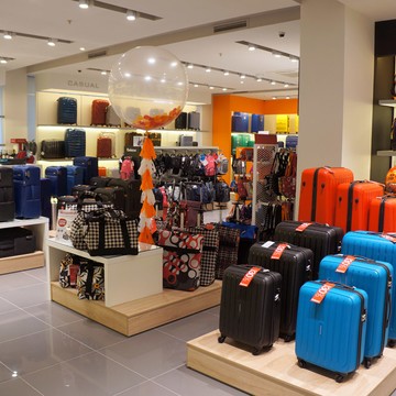 Робинзон Одинцово - чемоданы, сумки, рюкзаки фото 1