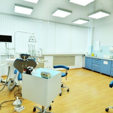 Стоматологическая клиника Аврора-Мед в Свердловском районе фото 3