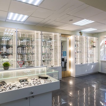 Оптика Prosvet на улице Октябрьской Революции фото 2