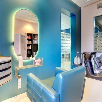 Студия красоты Nail O`clock на проспекте Вернадского фото 2