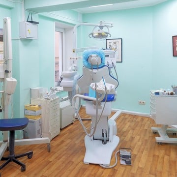 Стоматологическая клиника имени Доктора Горинова Авангард фото 1