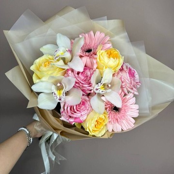 Магазин цветов Viktoria’S FlowerS фото 2