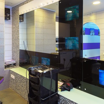 Студия красоты и загара Solisun на улице 50-летия ВЛКСМ фото 3