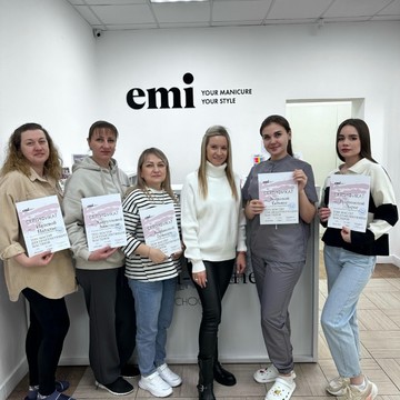Школа маникюра emi фото 1