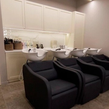 Салон красоты Фен Dry Bar на улице Авиаконструктора Сухого фото 2