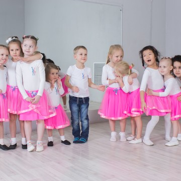 Школа танцев Дари-Денс на улице Покрышкина фото 1