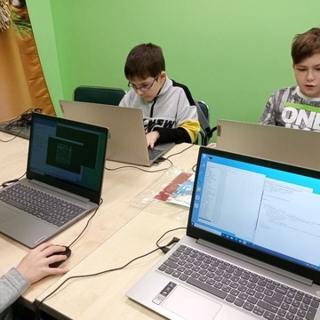 Школа программирования и робототехники для детей Пиксель на улице Коломийца фото 2
