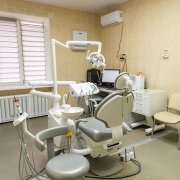 Стоматология Антошка и семья в Орджоникидзевском районе фото 3
