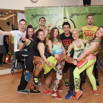 Танцевальная фитнес-студия Zumba® от проекта ZumbaClass.ru на улице Академика Бочвара фото 1
