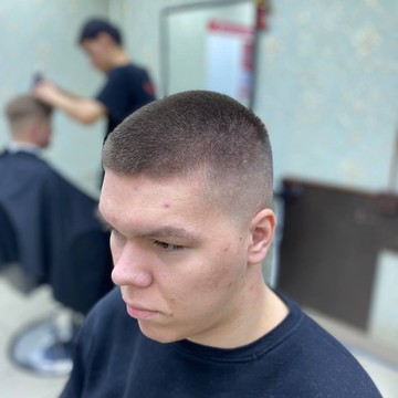 Федеральная сеть салонов красоты ЦирюльникЪ фото 3