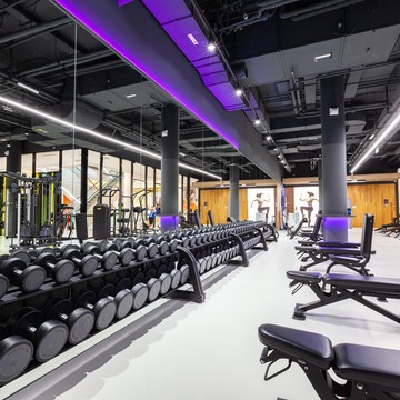 Фитнес-клуб DDX Fitness на улице Декабристов фото 3