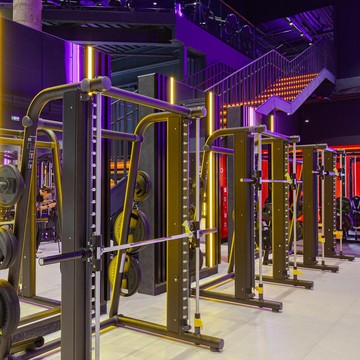 Фитнес-клуб DDX Fitness на метро Аминьевская фото 2