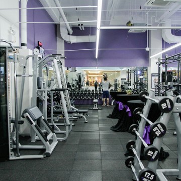 Фитнес-клуб DDX Fitness на бульваре Яна Райниса фото 2