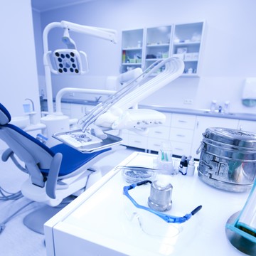 Стоматологическая клиника на Каплунова фото 2