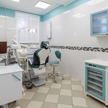 Стоматологический центр Пушкинская Стоматология фото 1