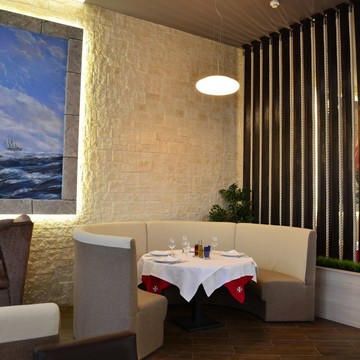 Ресторан Porto Maltese в ТЦ Океания фото 1