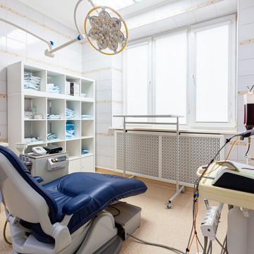 Стоматологическая клиника АМАДЕЙ фото 2