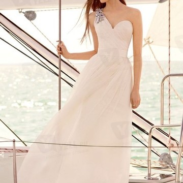 Bride in White фото 1