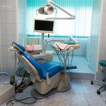 Стоматологическая клиника Дентал Империя на улице Софьи Перовской фото 1
