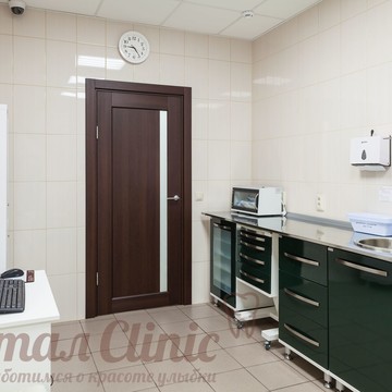 Стоматологическая клиника Dентал Clinic на Каменноостровском проспекте фото 3