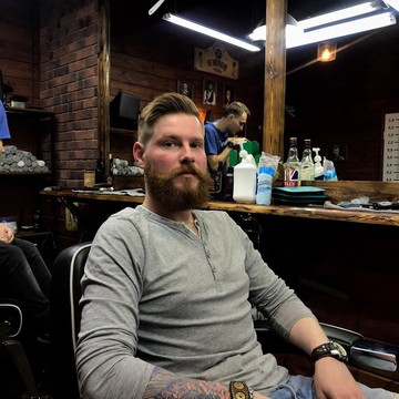 Мужская парикмахерская OldBoy Barbershop на улице Попова фото 1