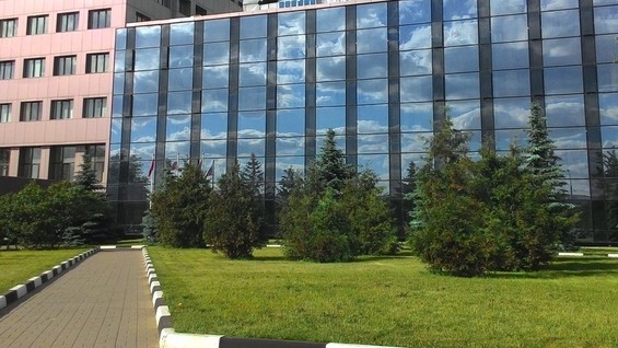 Ооо первый москва. БЦ куб. The Cube бизнес центр. Бизнес центр куб в Киев. БЦ куб китайский.