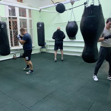 Боксерский клуб КРОСС в Промышленном районе фото 3