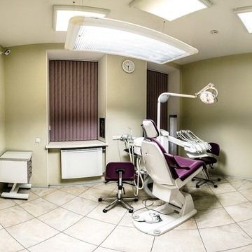 Центр семейной стоматологии Красивые зубки фото 3