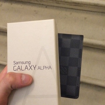 Фирменный магазин Samsung в Москве фото 1