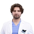 Фотография специалиста Васильев Антон Олегович