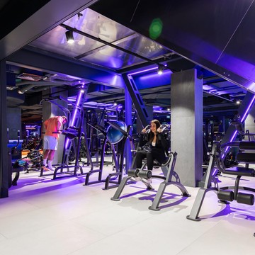 Фитнес-клуб DDX Fitness на улице Новый Арбат фото 1