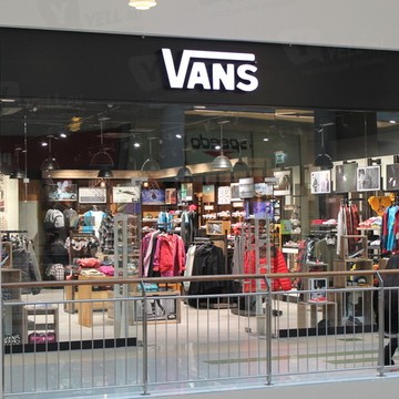 Vans на Ленинградском шоссе фото 1