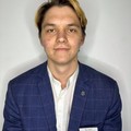 Фотография специалиста Валерий