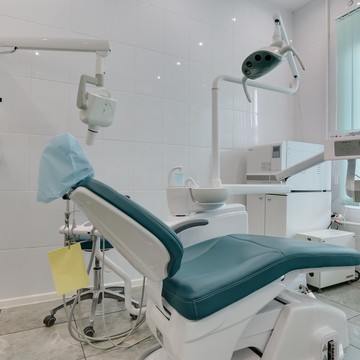 Стоматологическая клиника ВИ-ДЕНТ фото 2