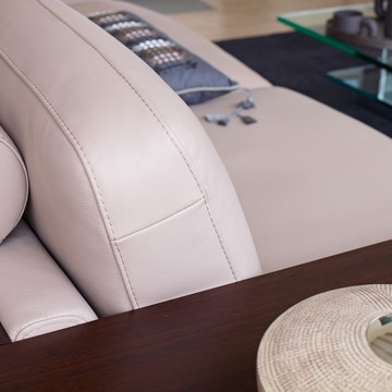LUXURY SOFAS фото 3
