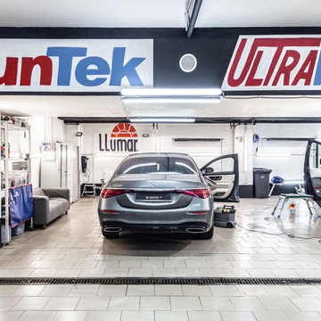 Центр косметического ремонта и автотюнинга MisterCAR фото 1