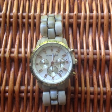 Brand Watch фото 1