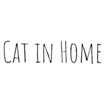 Cat in Home фото 1