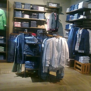 LEVI&#039;S на Василеостровской фото 2