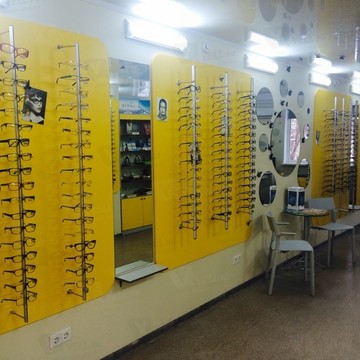 Салон по продаже очков и контактных линз Городской центр коррекции зрения на Ямской улице фото 3