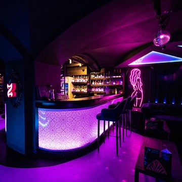 Стриптиз-клуб Зависть Private Bar фото 2