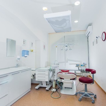 Стоматологическая клиника Ваш Стоматолог на Ленинском проспекте фото 3
