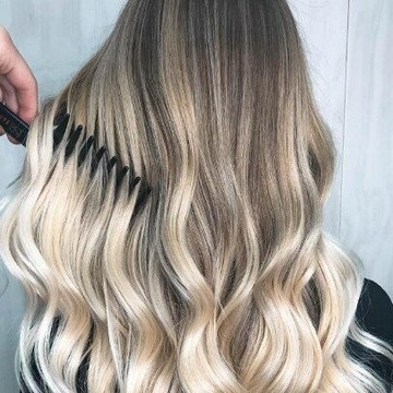Салон красоты Olive Beauty на улице Василисы Кожиной фото 1