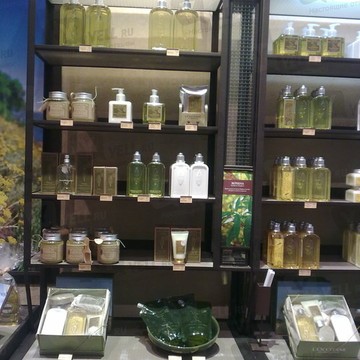 LOCCITANE на улице Белы Куна фото 3