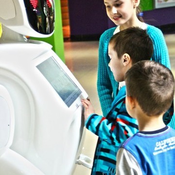 Мегабот на улице Монтажников фото 2