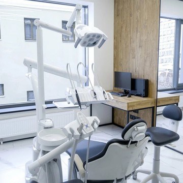 Стоматологическая клиника Dr. Guryanov фото 1