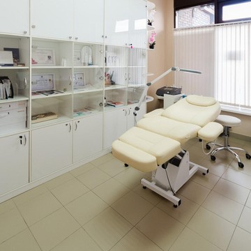 Медицинская клиника врачей Князьковых на Крымской улице в Мирном фото 1